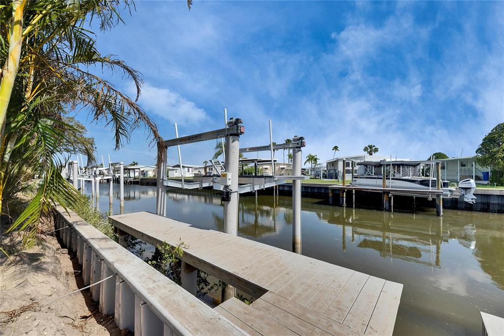 6538 Simone Shores Circle Apollo Beach, FL 33572 - Photo 77 of 88