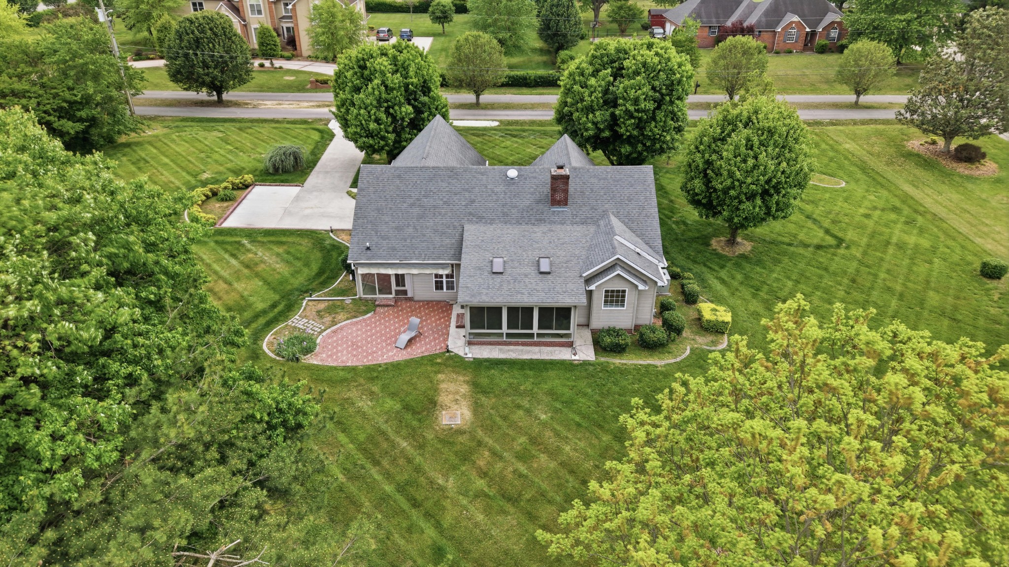 213 Maple Springs Drive Manchester, TN 37355 - Photo 49 of 58 an aerial view of a house