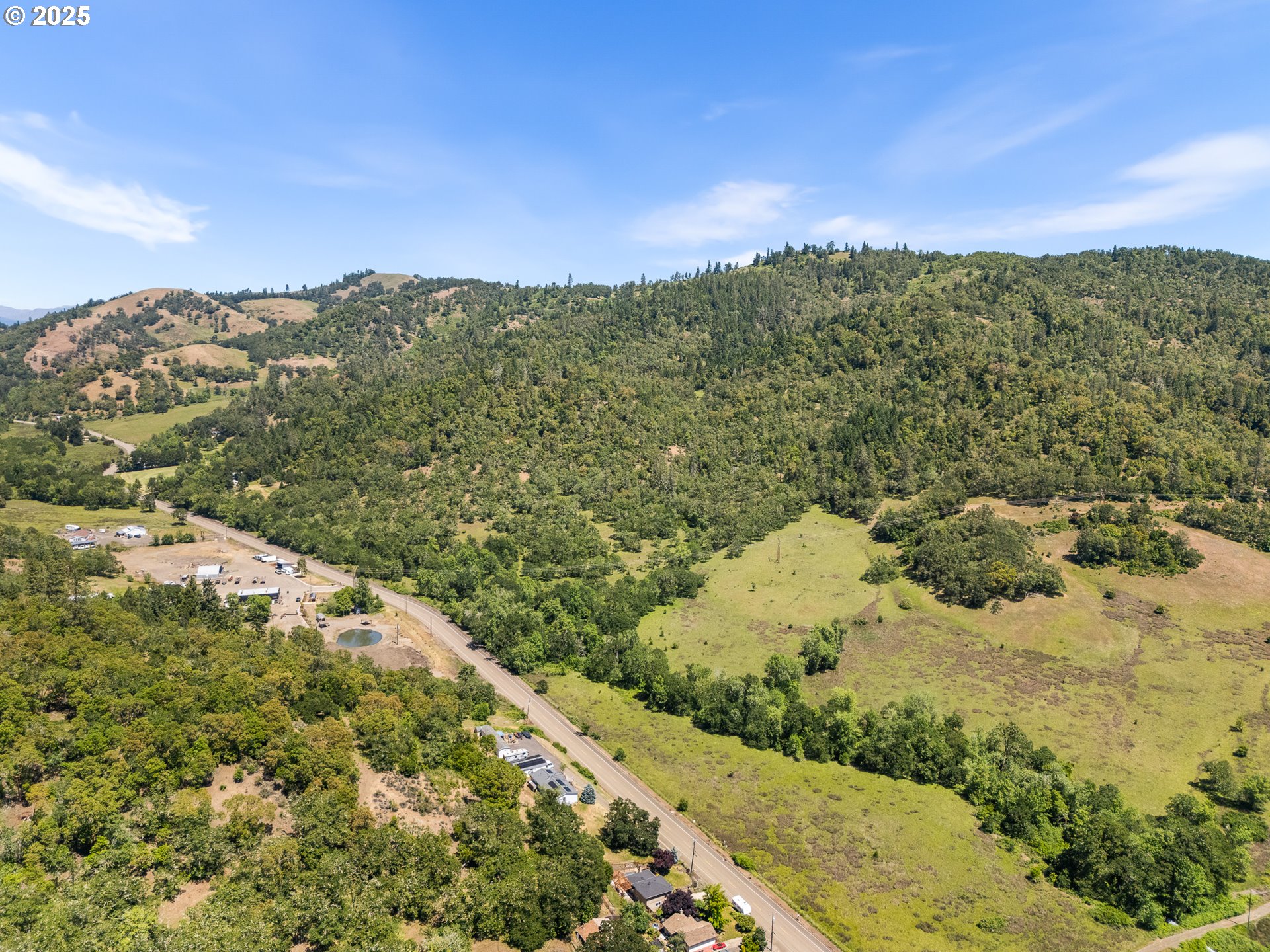 Northeast Newton Creek Road Roseburg, OR 97470 - Photo 12 of 17