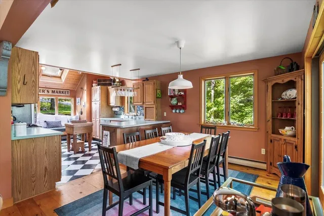 $599,000 | 17 Signal Hill Road, Winhall, VT 05340