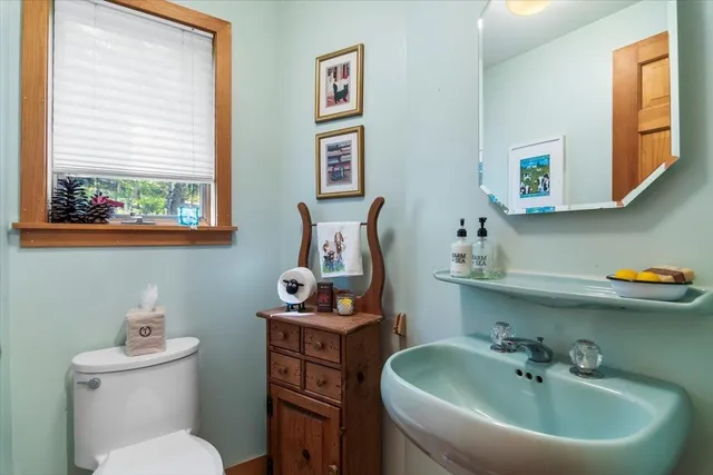 $599,000 | 17 Signal Hill Road, Winhall, VT 05340