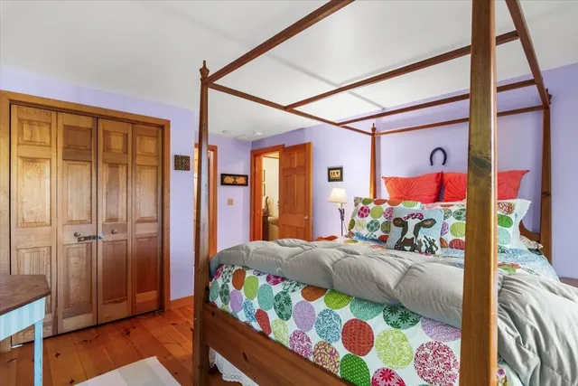 $599,000 | 17 Signal Hill Road, Winhall, VT 05340