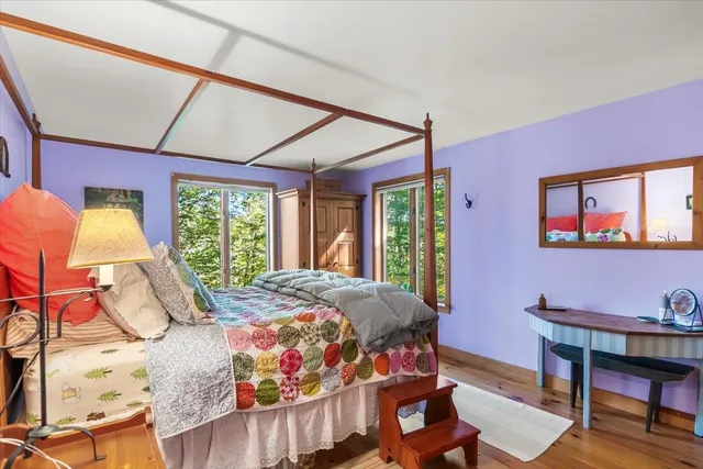 $599,000 | 17 Signal Hill Road, Winhall, VT 05340