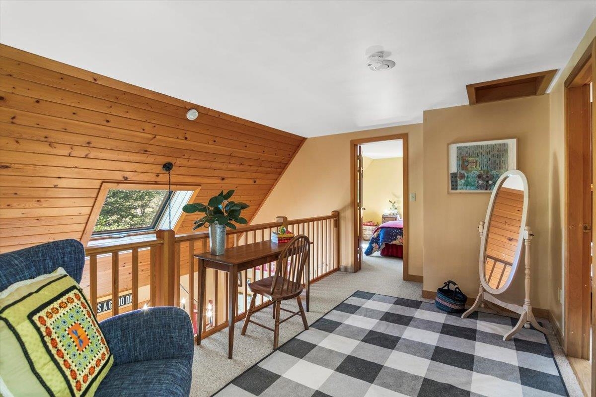 17 Signal Hill Road Winhall, VT 05340 - Photo 22 of 39