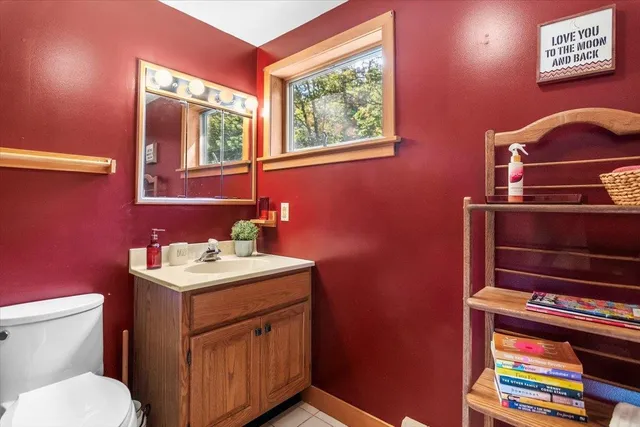 $599,000 | 17 Signal Hill Road, Winhall, VT 05340