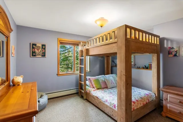 $599,000 | 17 Signal Hill Road, Winhall, VT 05340