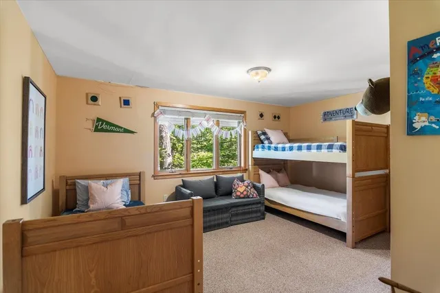 $599,000 | 17 Signal Hill Road, Winhall, VT 05340