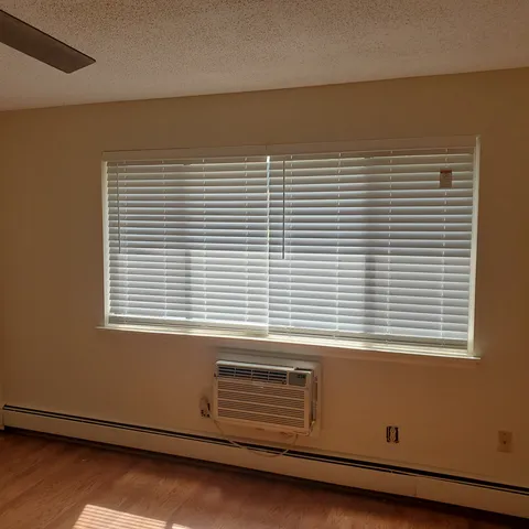 $1,800 | 249 High Path Road, Windsor, CT 06095