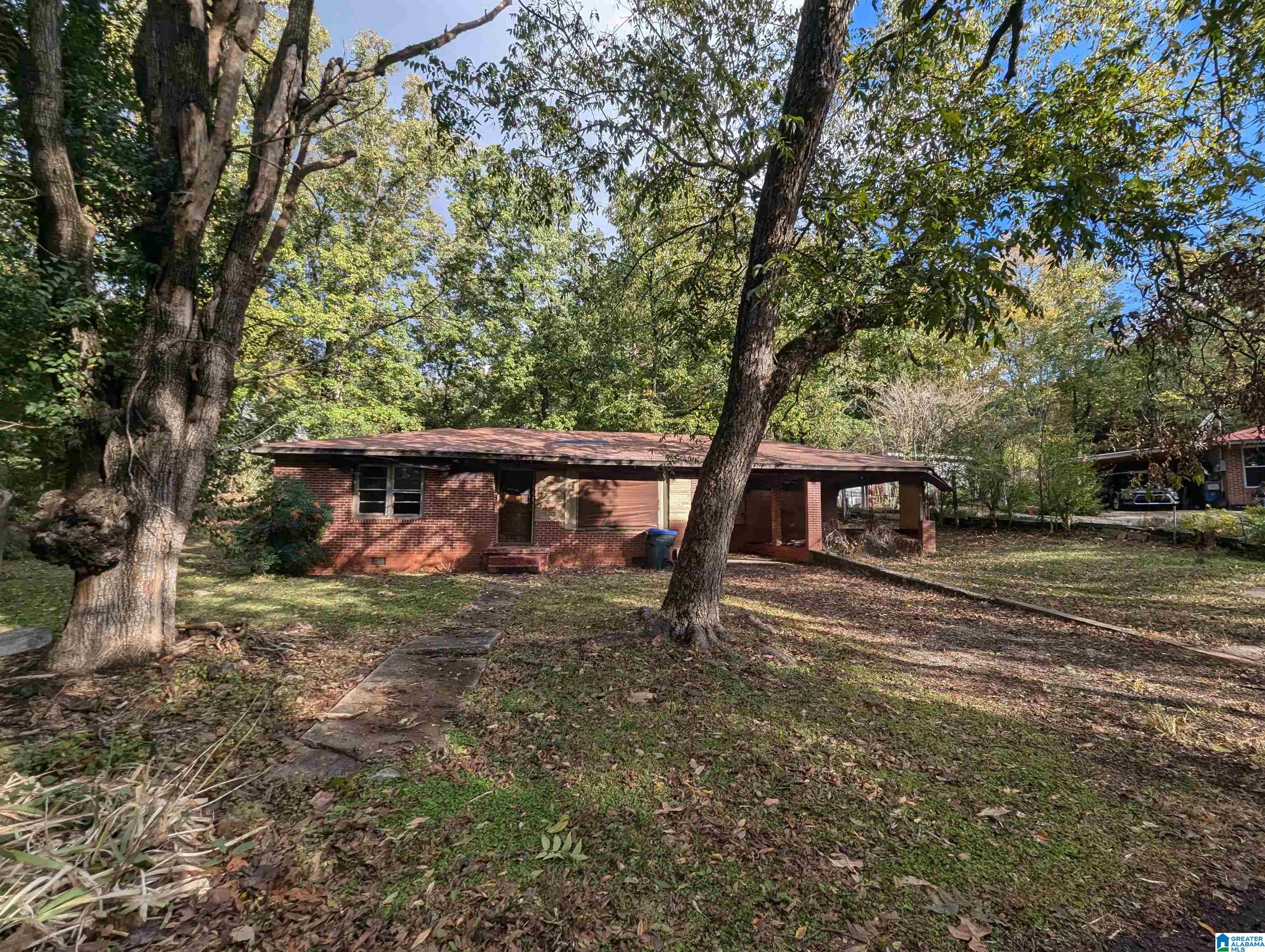 117 Oak Lane Anniston, AL 36201 - Photo 2 of 33