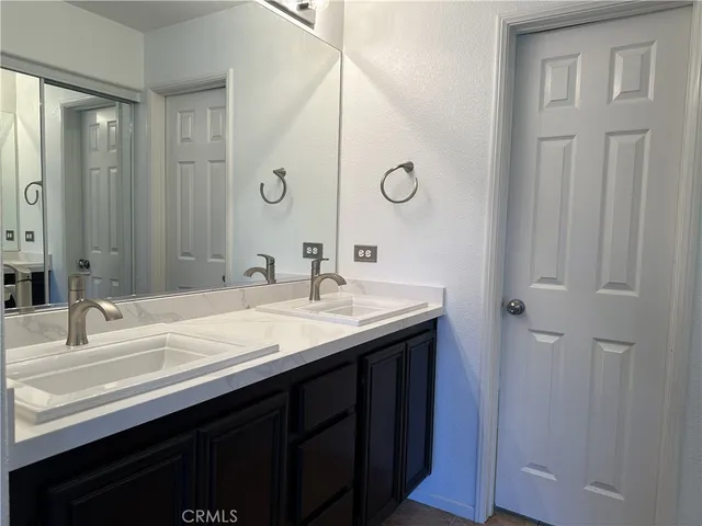 $2,500 | 25190 Crest Haven Street, Unit 2, Murrieta, CA 92562