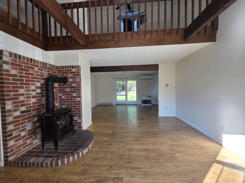 38 Cluf Bay Road, Unit 38 Brunswick, ME 04011 - Photo 15 of 45 Dining loft living