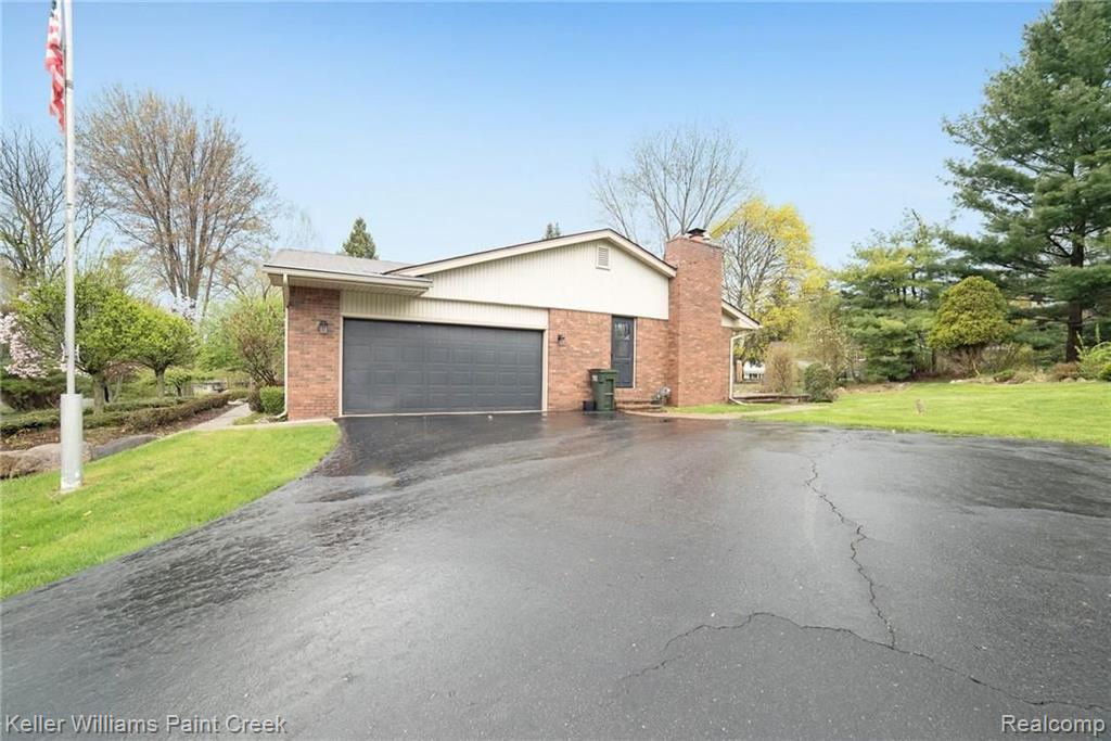 2778 Hillendale Drive Rochester Hills, MI 48309 - Photo 5 of 31