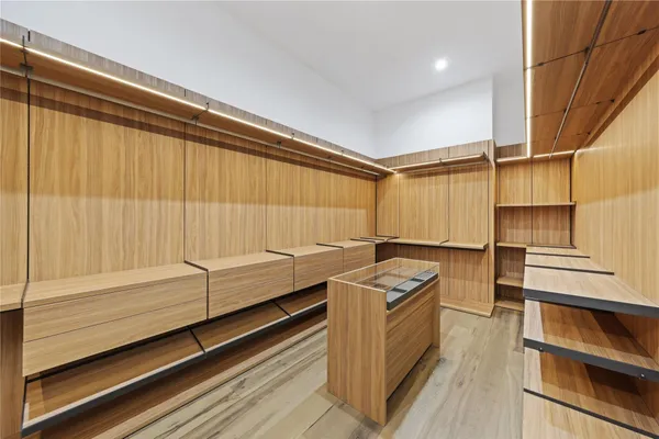 $5,999,999 | 8795 Valencia Court, Parkland, FL 33067