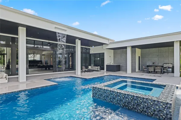 $5,999,999 | 8795 Valencia Court, Parkland, FL 33067