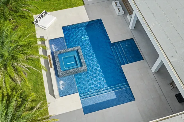 $5,999,999 | 8795 Valencia Court, Parkland, FL 33067