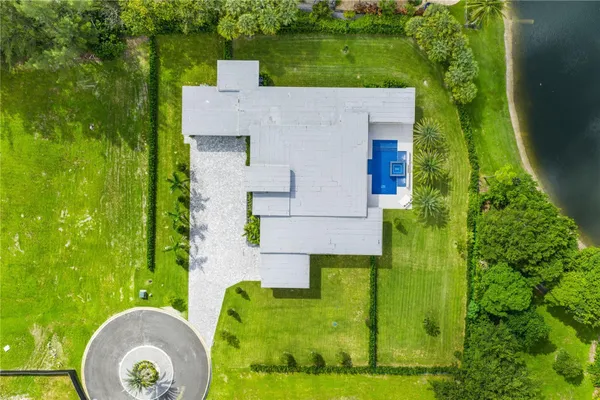 $5,999,999 | 8795 Valencia Court, Parkland, FL 33067