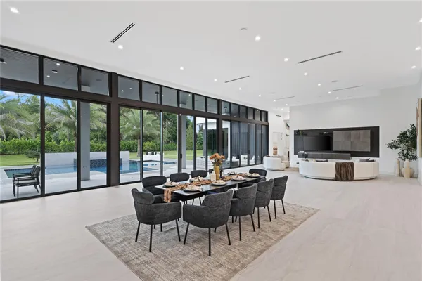 $5,999,999 | 8795 Valencia Court, Parkland, FL 33067