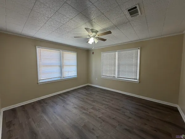 $1,200 | 13397 Pamela Street, Gonzales, LA 70737