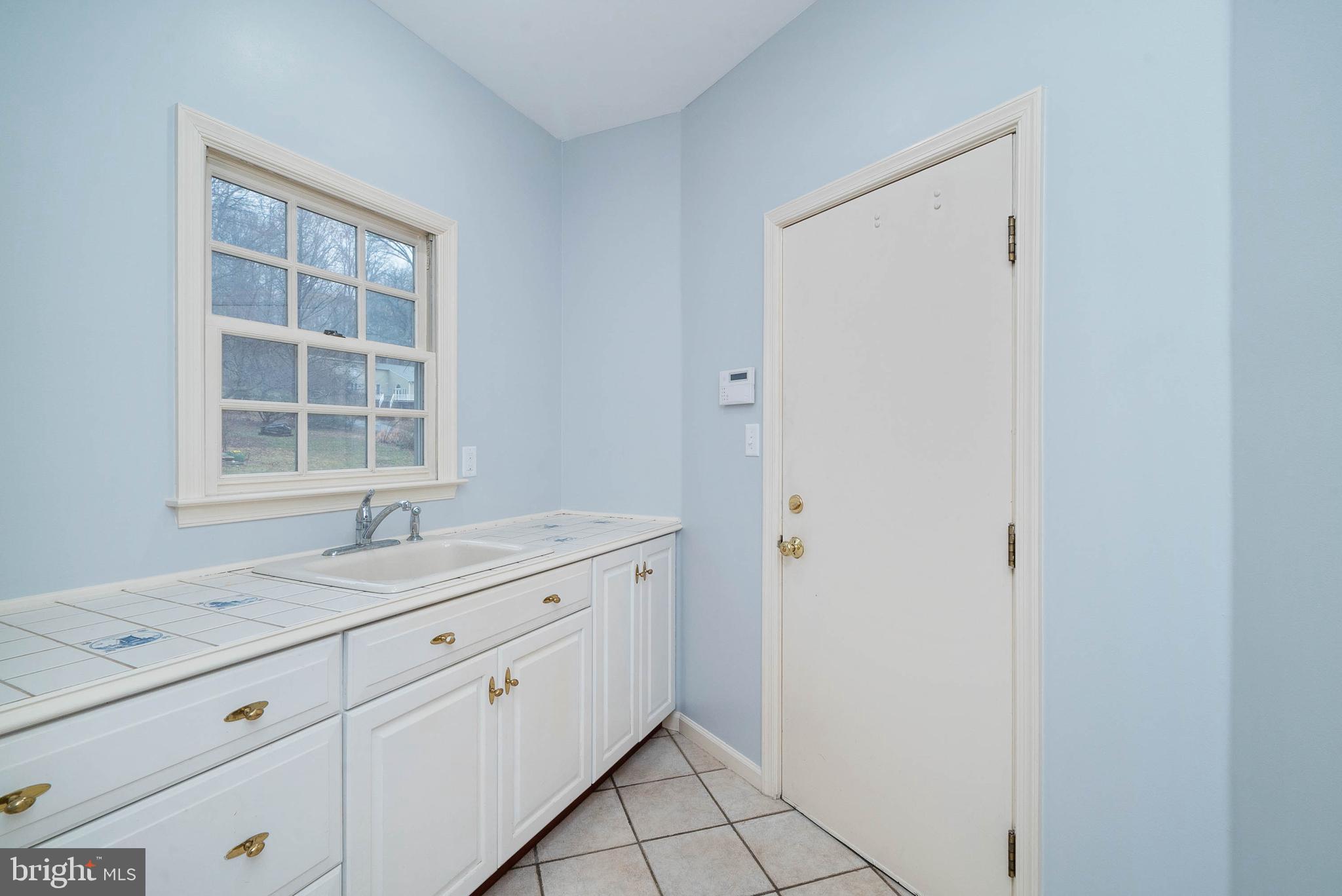 243 Painter Road Media, PA 19063 - Photo 20 of 50 Laundry Room