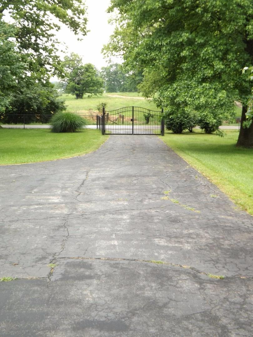 3887 Royster Road Lexington, KY 40516 - Photo 5 of 46 Photo 5
