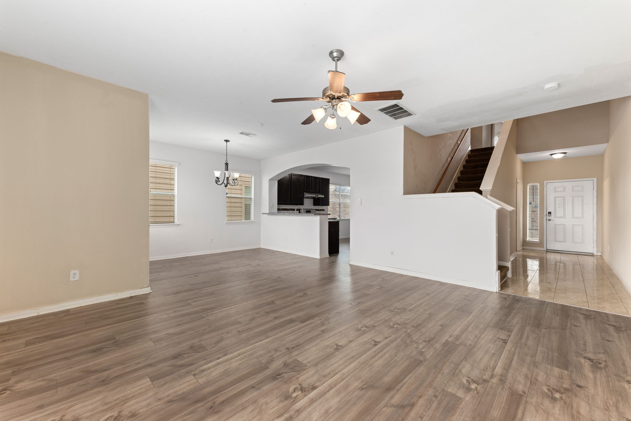 9447 Sunflower Ridge Lane Houston, TX 77064 - Photo 4 of 37