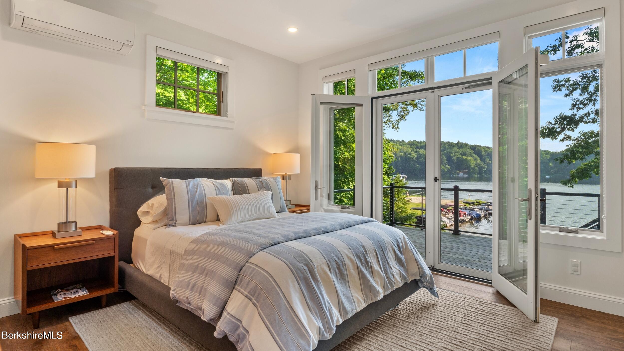 40 Sylvan Road Monterey, MA 01245 - Photo 17 of 46 PRIMARY BEDROOM