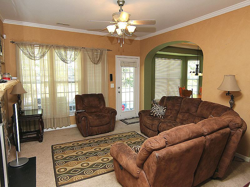 607 Burrell Road Durham, NC 27703 - Photo 3 of 12 Photo 3