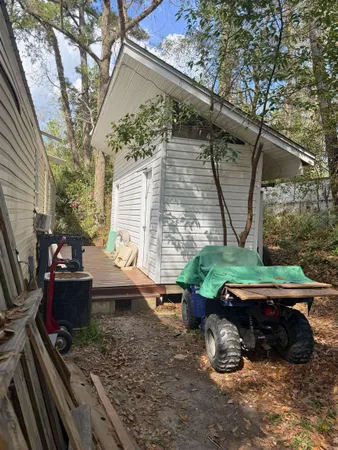 $1,250 | 1927 Sika Deer Drive, Tallahassee, FL 32304