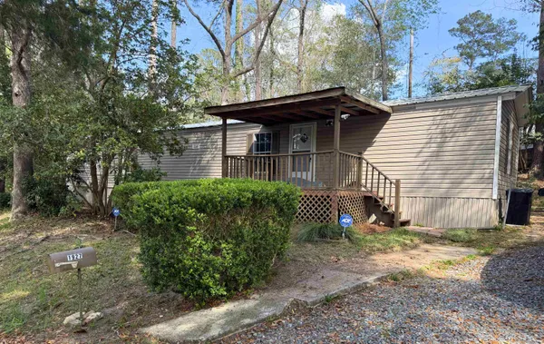 $1,250 | 1927 Sika Deer Drive, Tallahassee, FL 32304