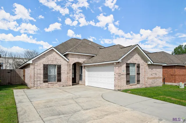 $295,000 | 1924 Wildlife Drive, Baton Rouge, LA 70816