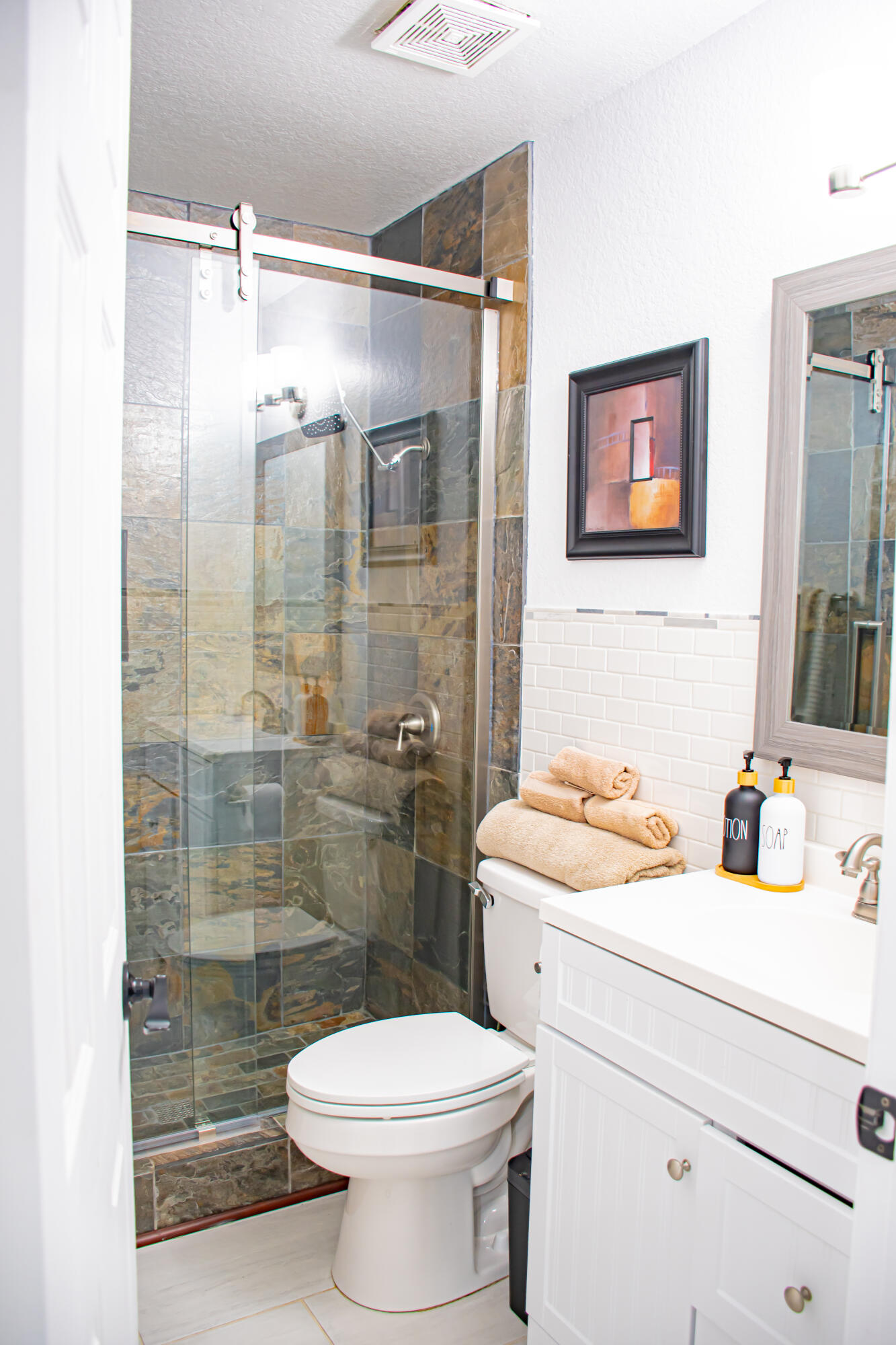 80746 Columbia Avenue Indio, CA 92201 - Photo 26 of 38 IMG_4627