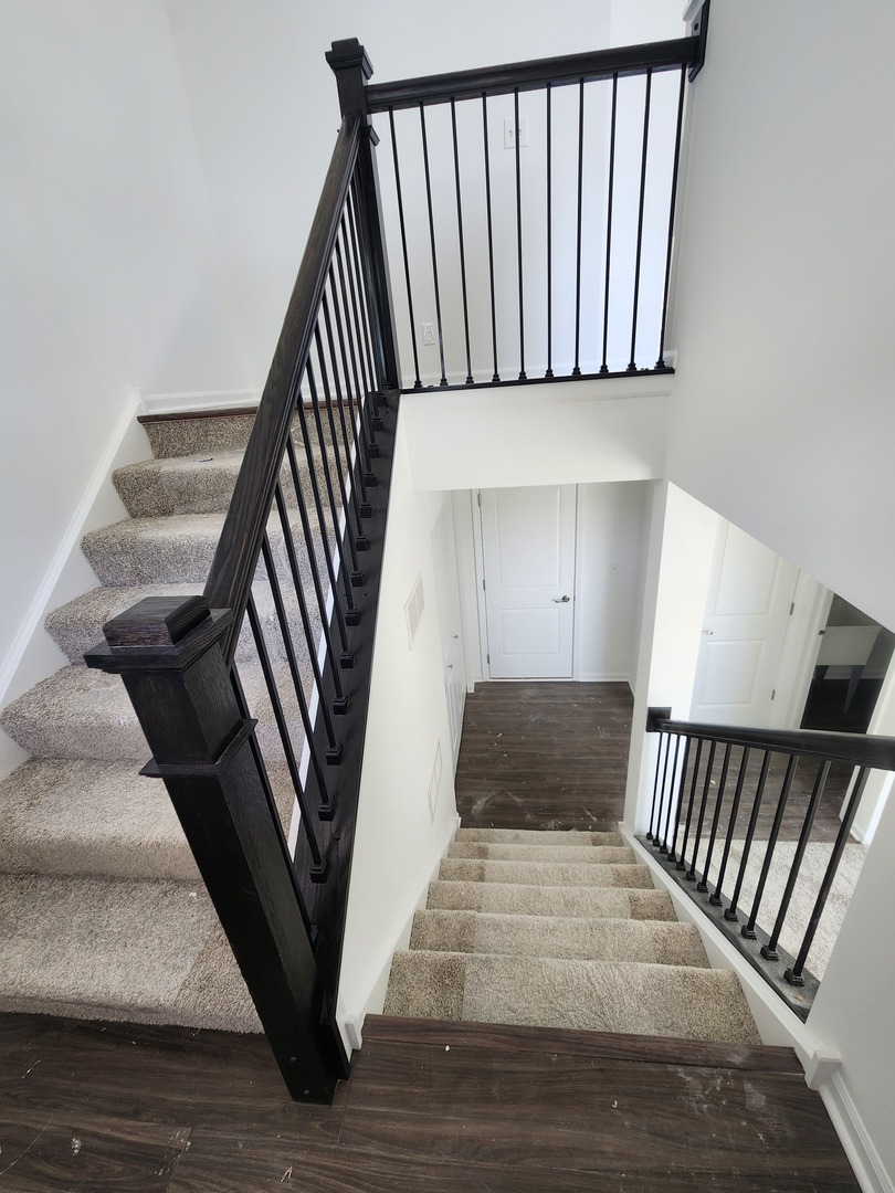 1033 Atterberg Road South Elgin, IL 60177 - Photo 20 of 25