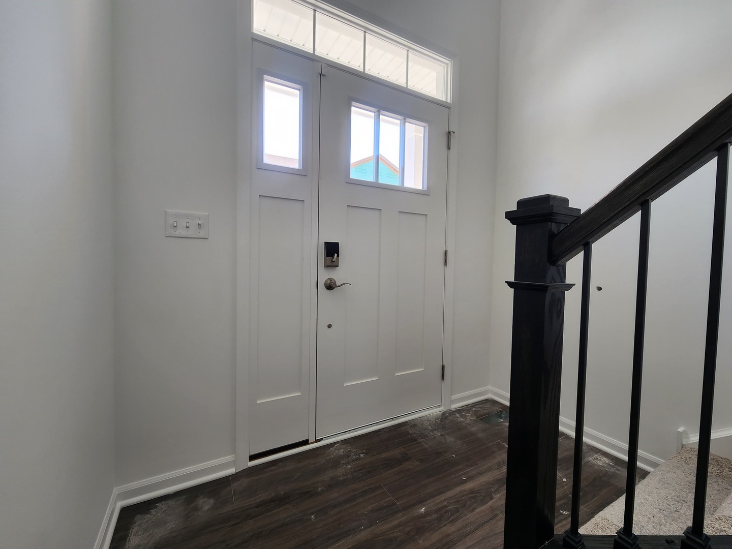 1033 Atterberg Road South Elgin, IL 60177 - Photo 3 of 25