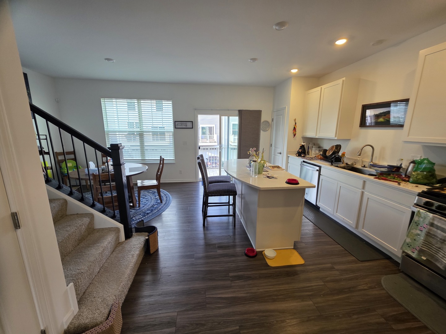 1033 Atterberg Road South Elgin, IL 60177 - Photo 5 of 25