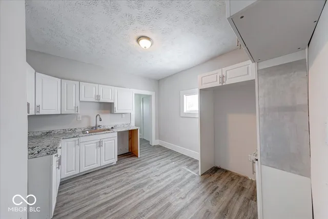 $159,900 | 625 Arbor Avenue, Indianapolis, IN 46221