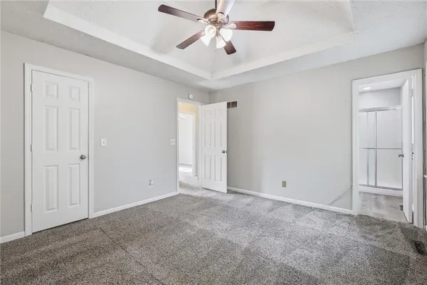 $300,000 | 10103 North Central Street, Kansas City, MO 64155