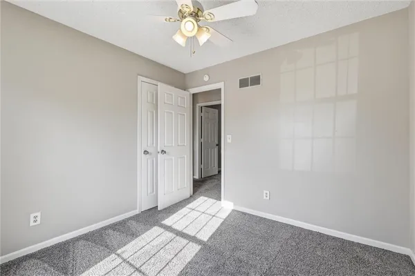 $300,000 | 10103 North Central Street, Kansas City, MO 64155