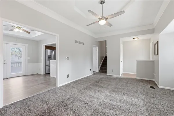 $300,000 | 10103 North Central Street, Kansas City, MO 64155