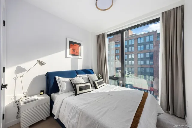 $1,046,000 | 35-30 146th Street, Unit 506 | Murray Hill - Flushing