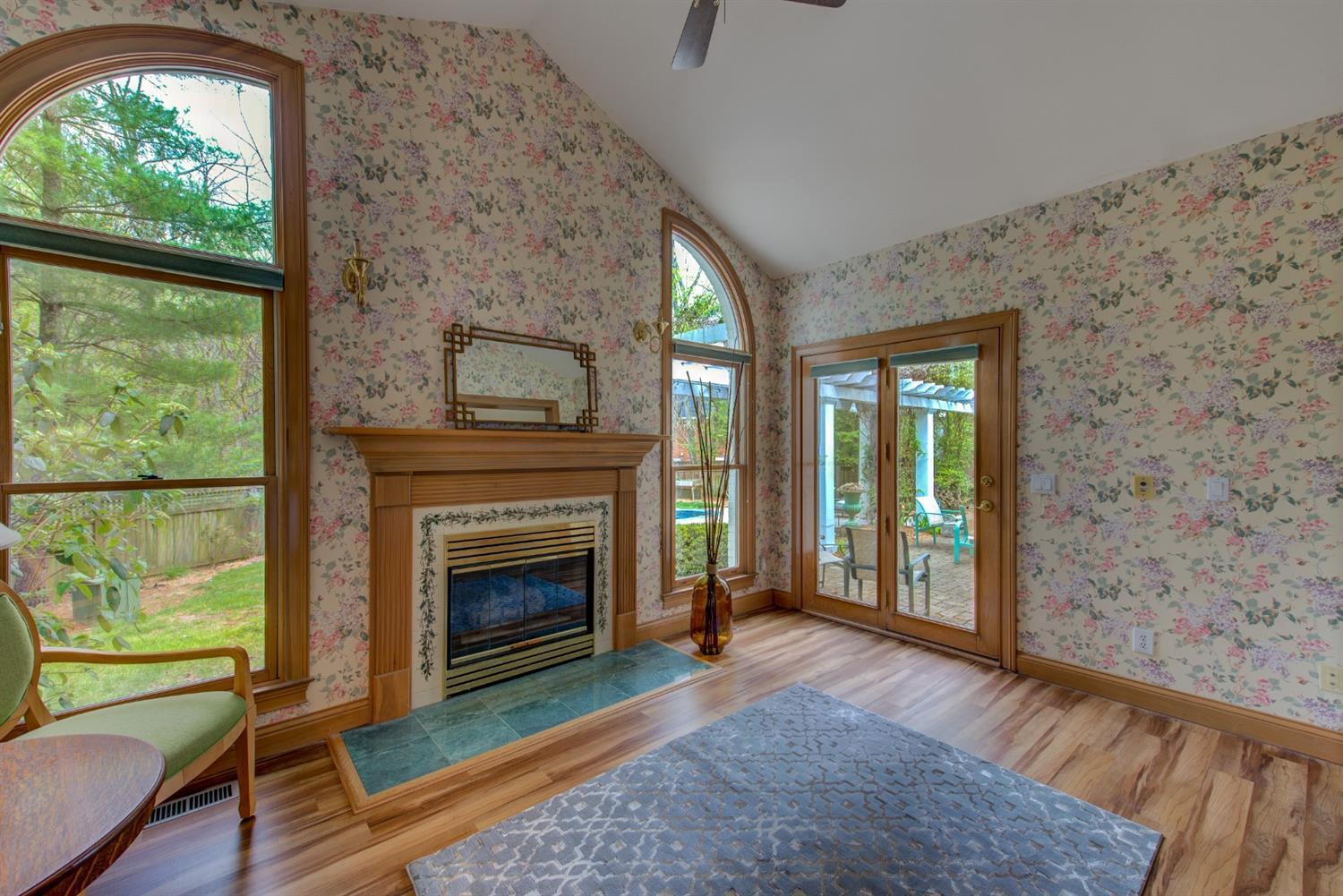 10627 Deerfield Road Montgomery, OH 45242 - Photo 14 of 34