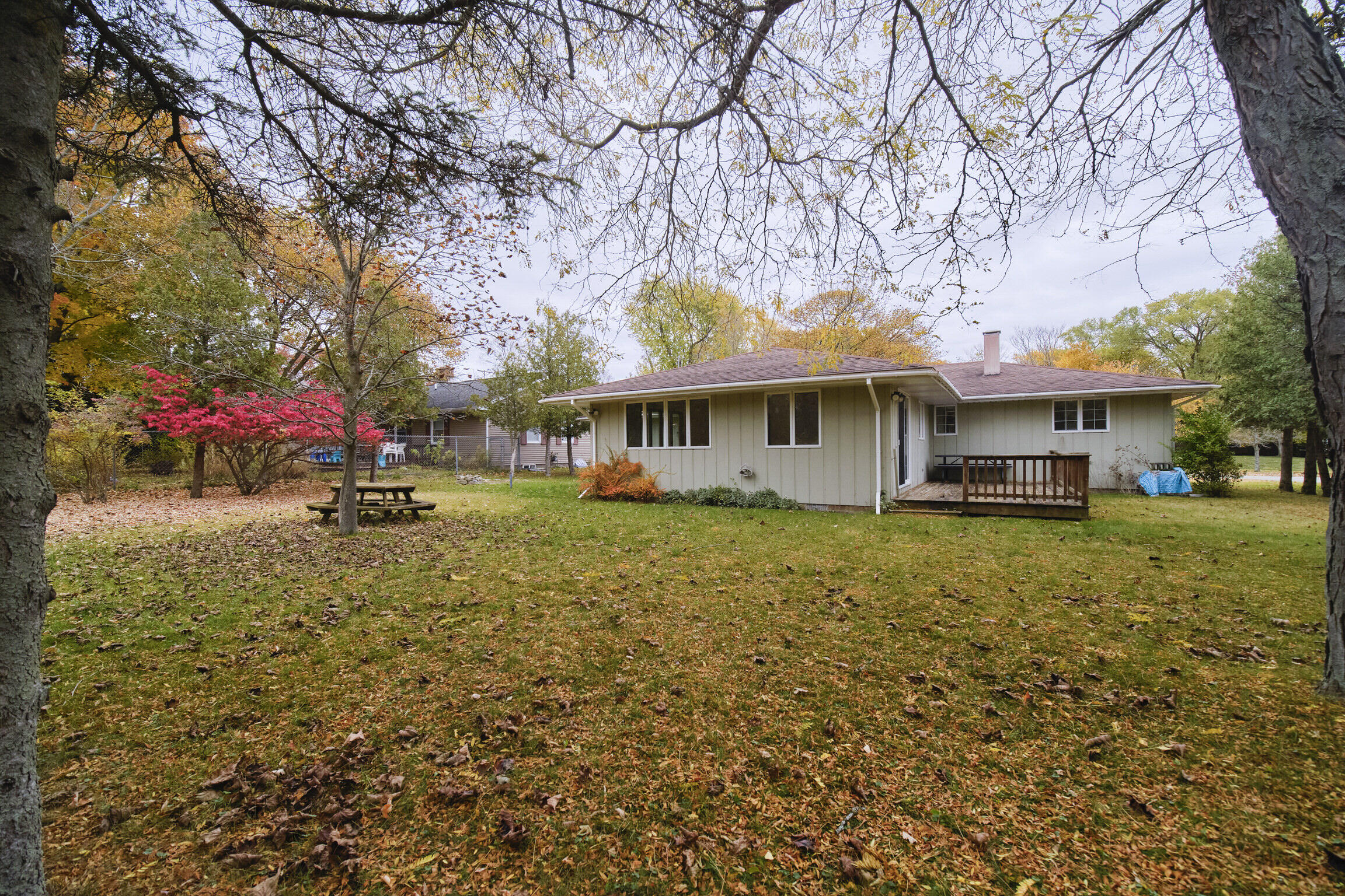 820 Robinson Street Manistee, MI 49660 - Photo 34 of 37 Back Yard