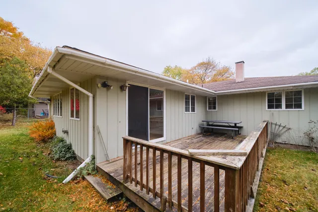 $235,000 | 820 Robinson Street, Manistee, MI 49660