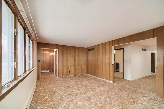 $235,000 | 820 Robinson Street, Manistee, MI 49660