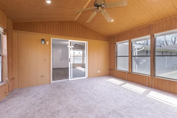 $248,000 | 1312 Nicki Drive, Bloomington, IL 61704