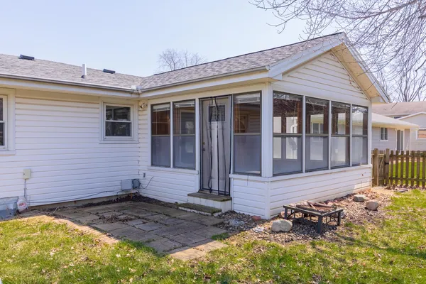 $248,000 | 1312 Nicki Drive, Bloomington, IL 61704