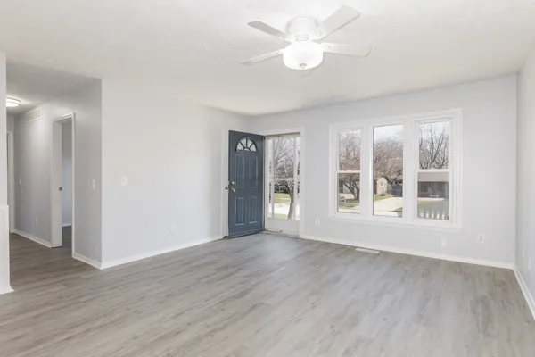 $248,000 | 1312 Nicki Drive, Bloomington, IL 61704