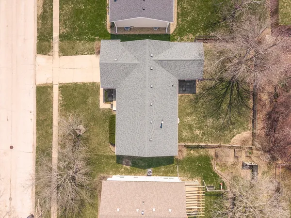 $248,000 | 1312 Nicki Drive, Bloomington, IL 61704