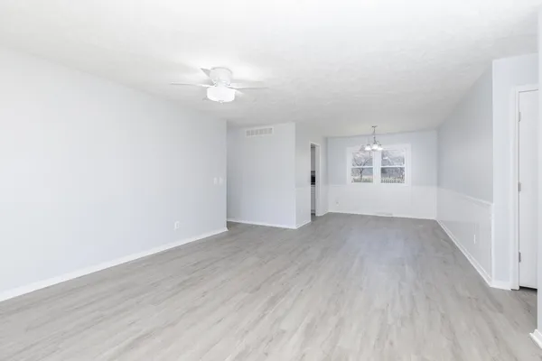 $248,000 | 1312 Nicki Drive, Bloomington, IL 61704