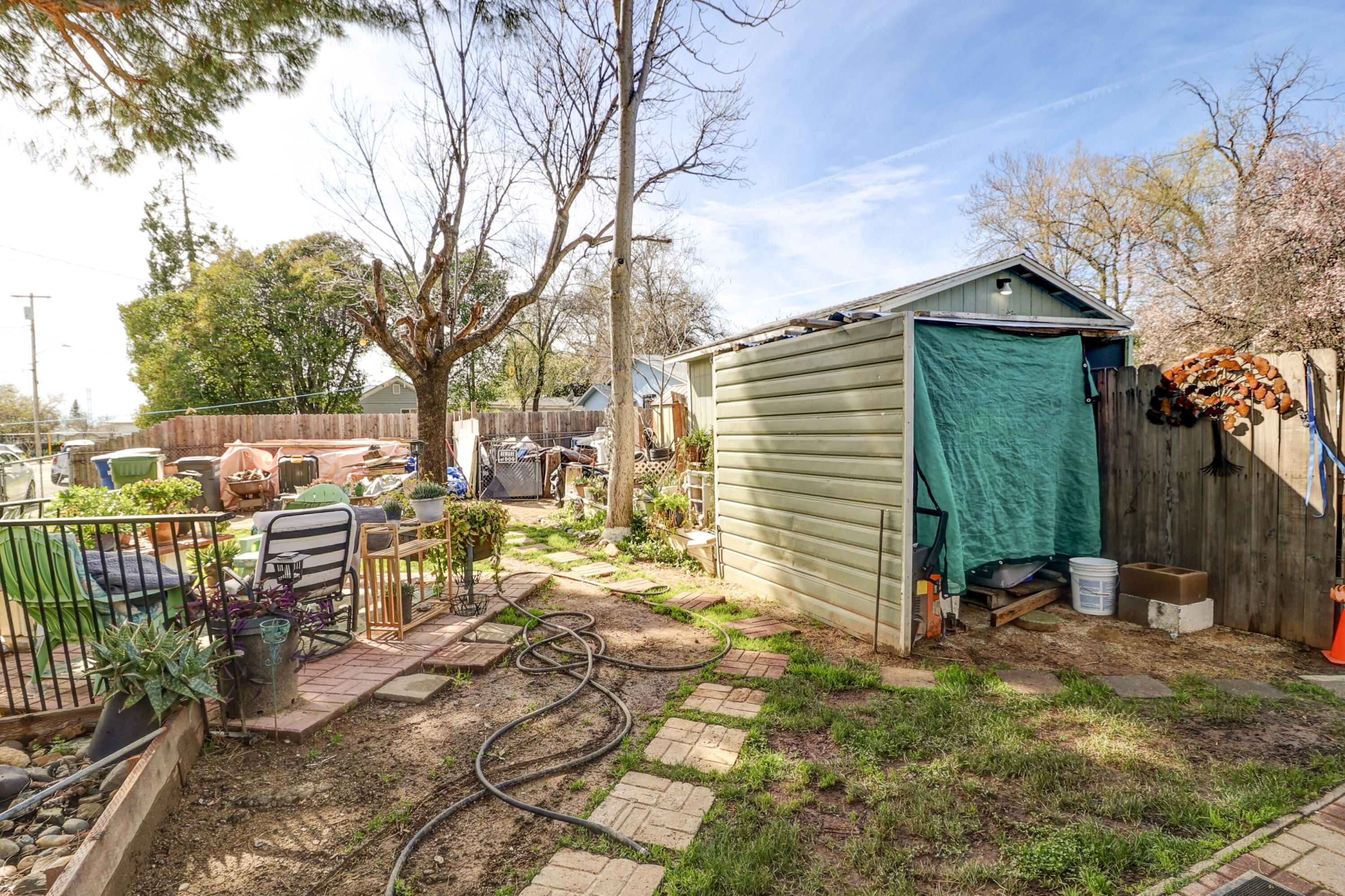 815 Locust Street Redding, CA 96001 - Photo 19 of 23 19-IMG_8843_4_5_6_7