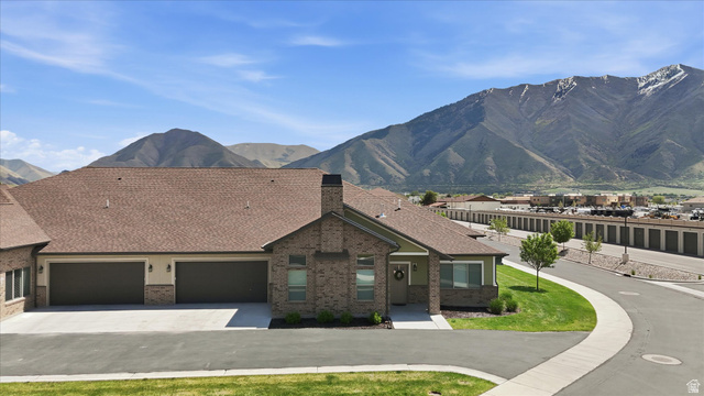 1838 West 300th Street South, Unit B Mapleton, UT 84664 - Photo 43 of 51 Single-story residence featuring a brick and siding exterior with a shingle roof